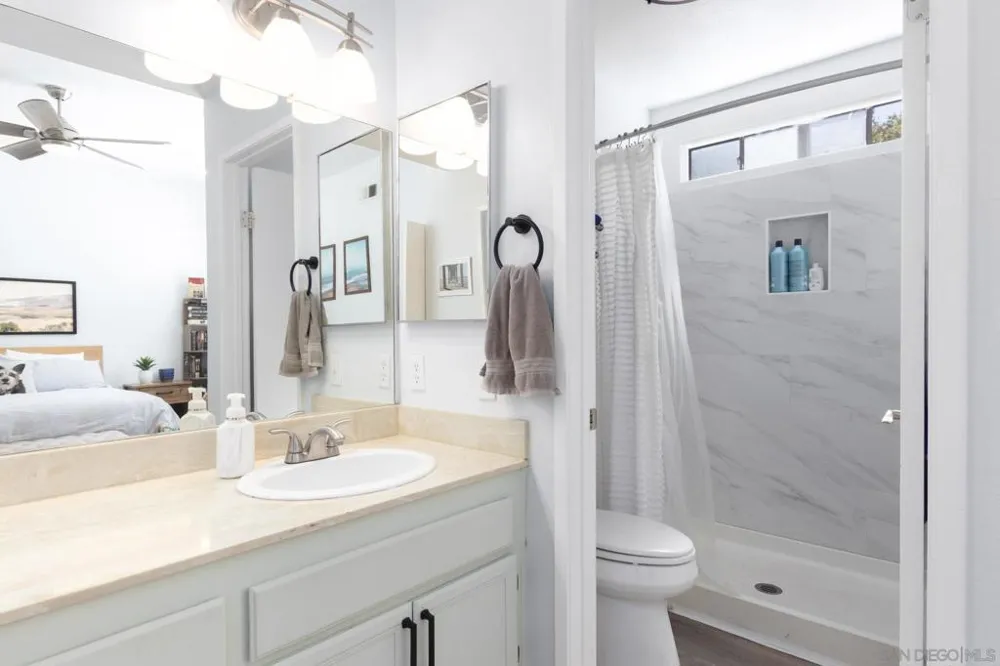 2825 Andover Avenue Carlsbad, CA 92010