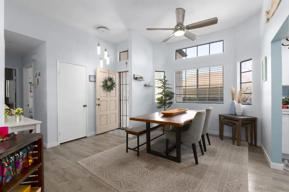 2825 Andover Avenue Carlsbad, CA 92010