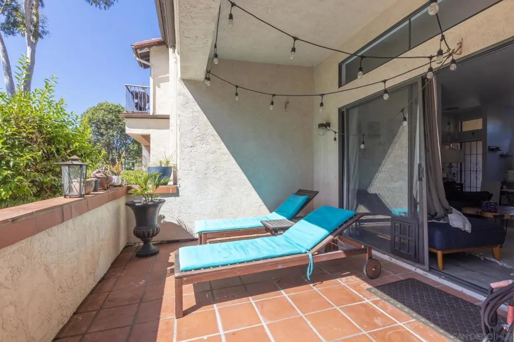 2825 Andover Avenue Carlsbad, CA 92010
