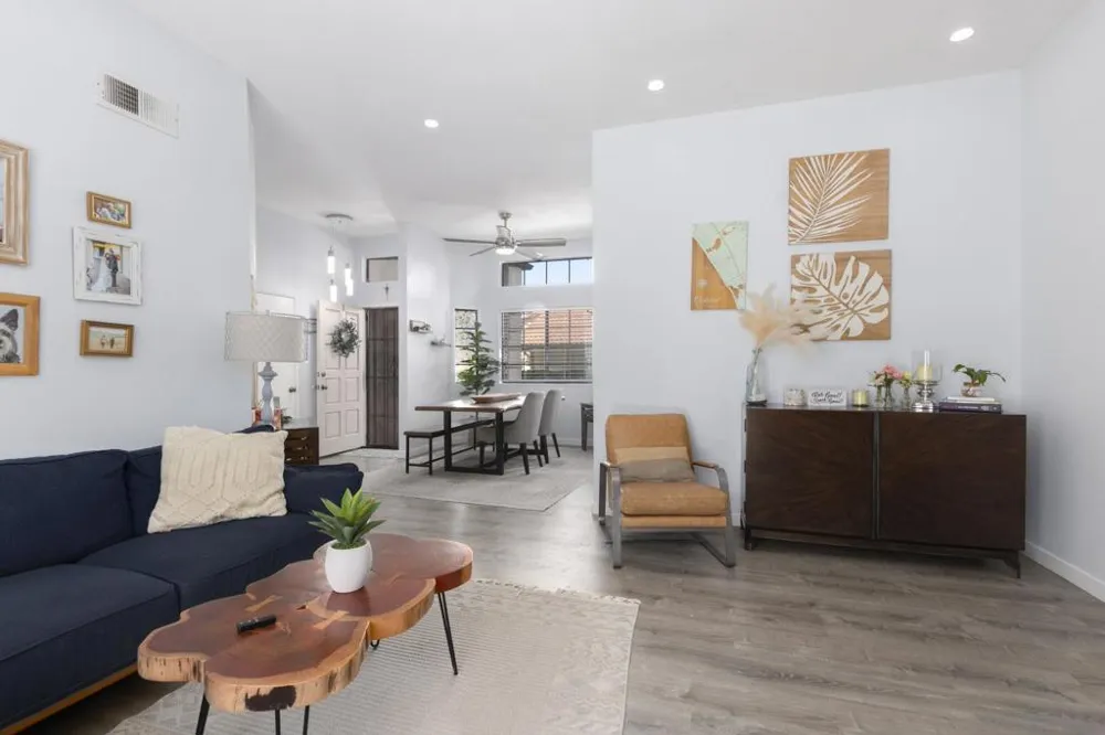 2825 Andover Avenue Carlsbad, CA 92010