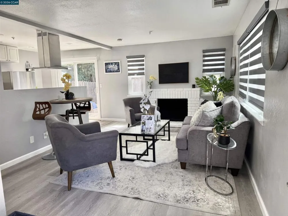 1880 Premier Pl. Concord, CA 94520