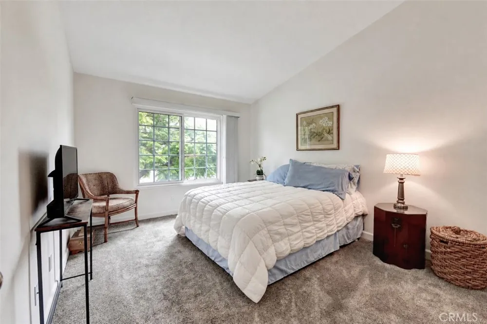 3500 S Greenville Santa Ana, CA 92704