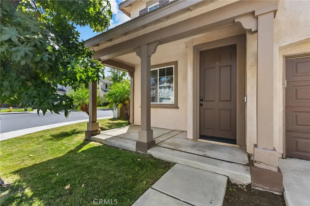 33413 Alagon Temecula, CA 92592