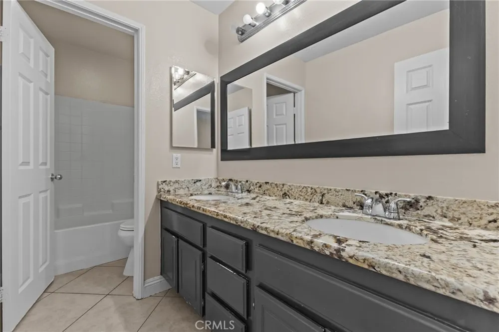 33413 Alagon Temecula, CA 92592