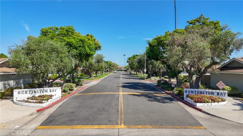 10160 Ascot Circle Huntington Beach, CA 92646