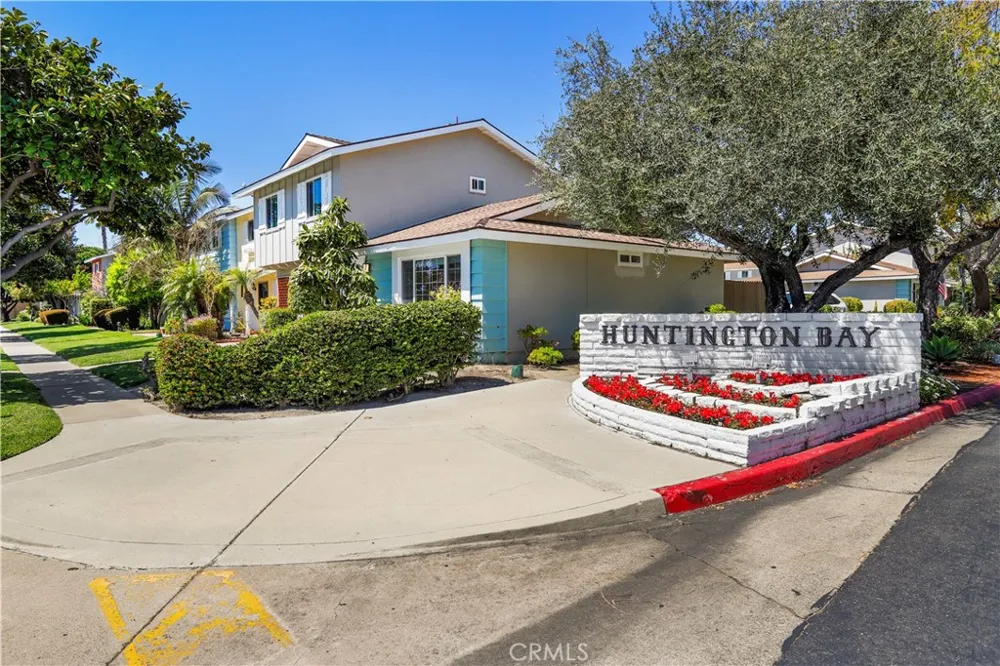 10160 Ascot Circle Huntington Beach, CA 92646