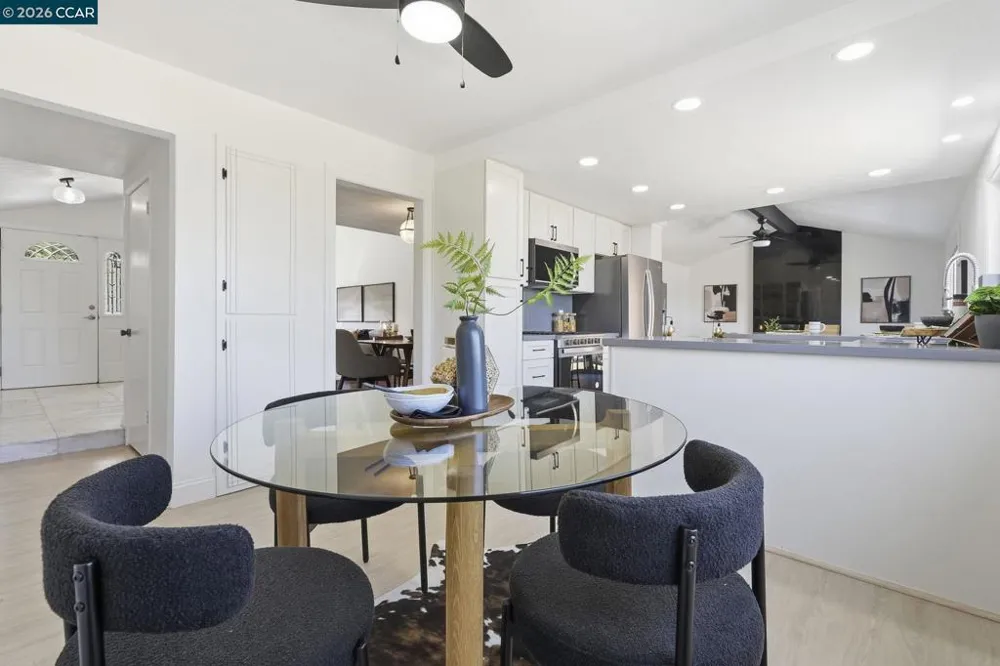 4295 Suzanne Dr Pittsburg, CA 94565