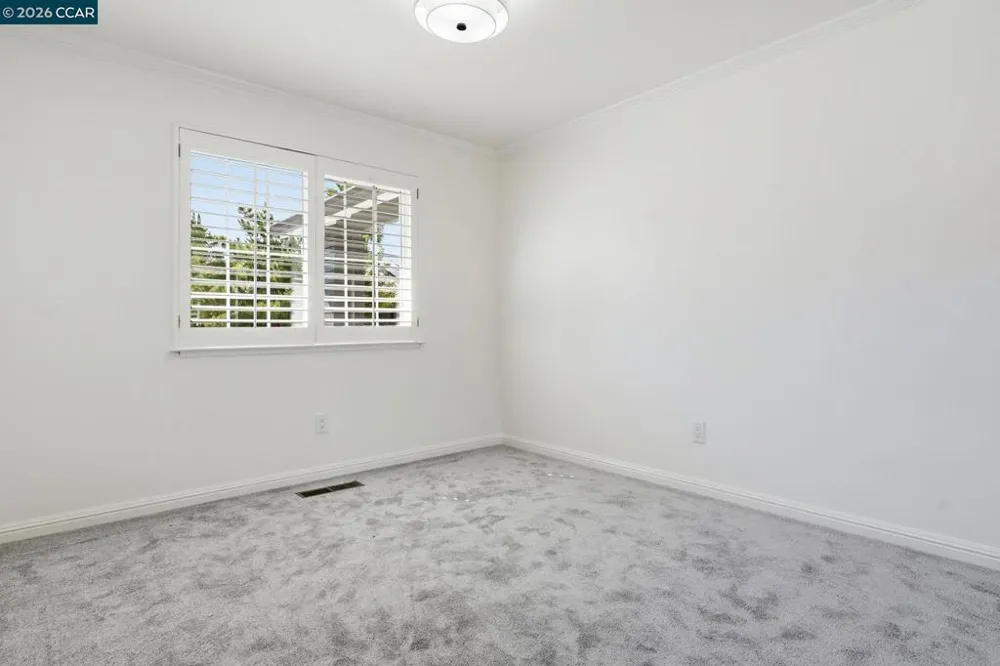 4295 Suzanne Dr Pittsburg, CA 94565