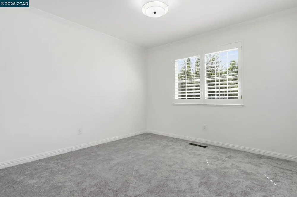 4295 Suzanne Dr Pittsburg, CA 94565