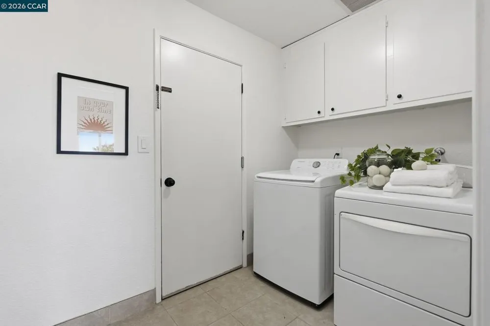 4295 Suzanne Dr Pittsburg, CA 94565