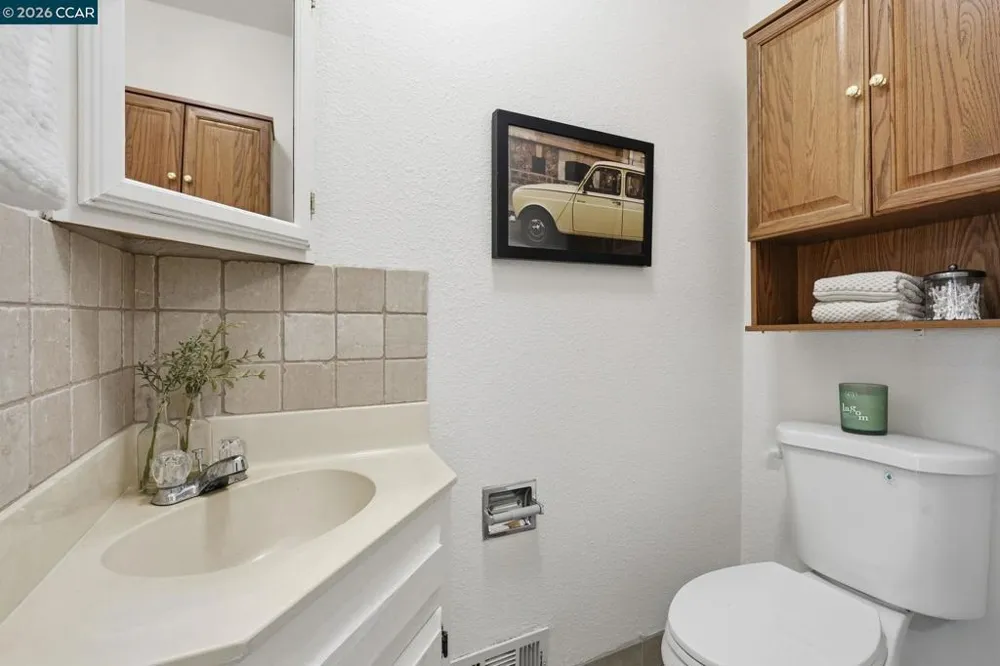 4295 Suzanne Dr Pittsburg, CA 94565