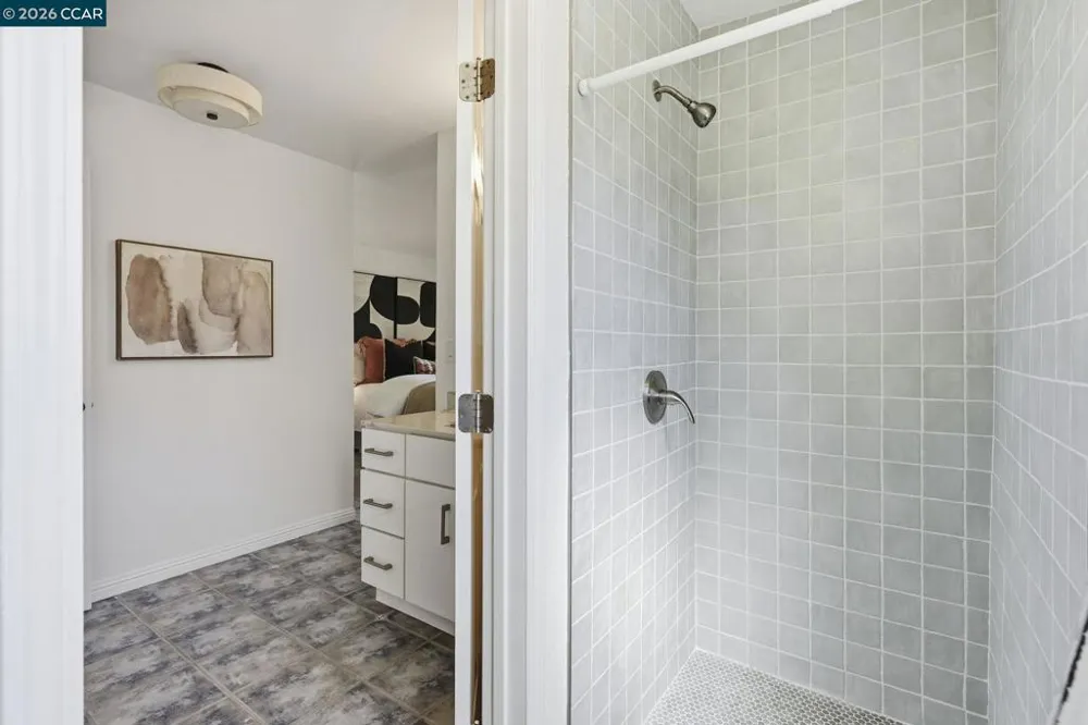 4295 Suzanne Dr Pittsburg, CA 94565