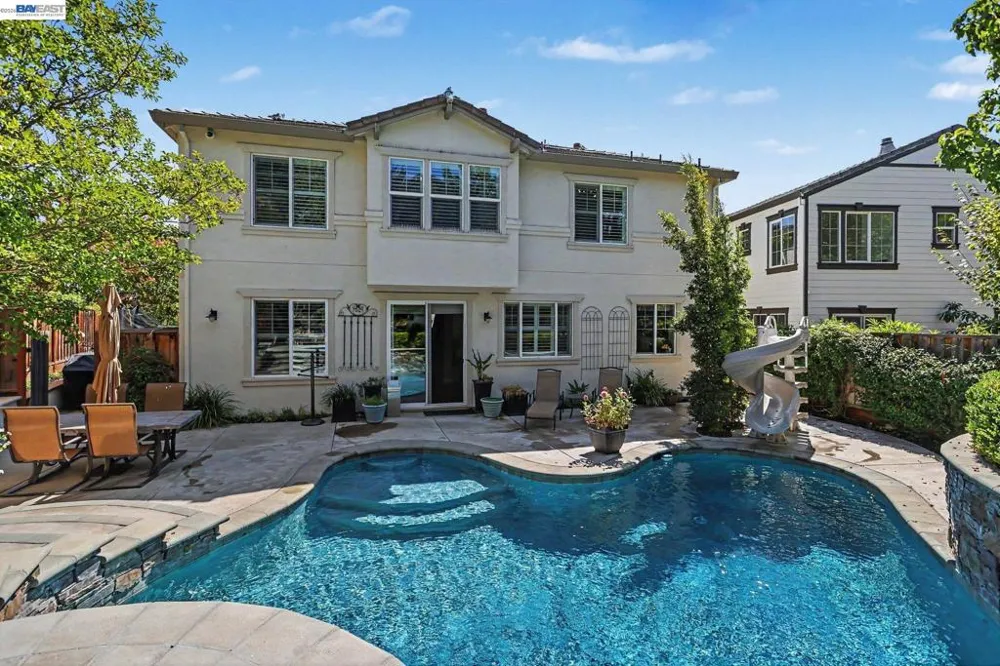 3743 FERNCROFT WAY Dublin, CA 94568