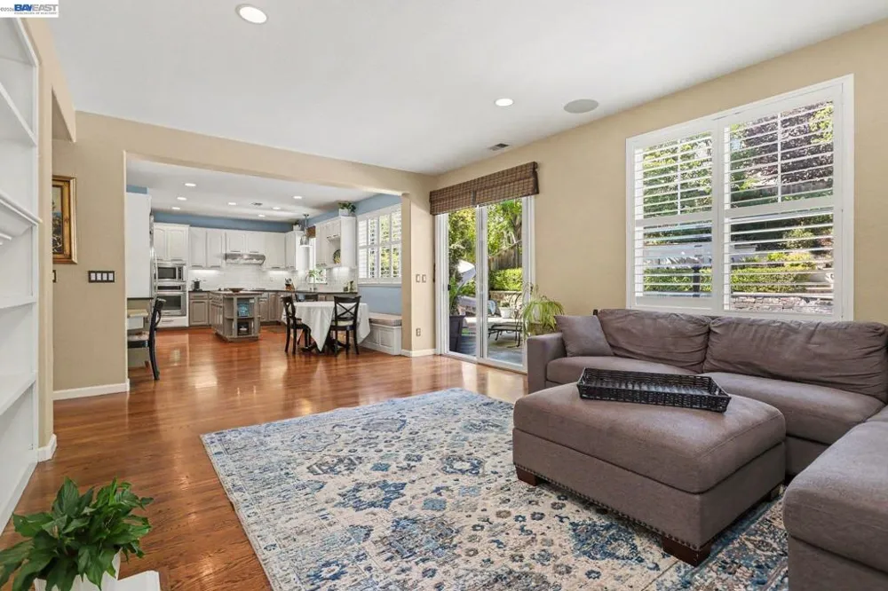 3743 FERNCROFT WAY Dublin, CA 94568