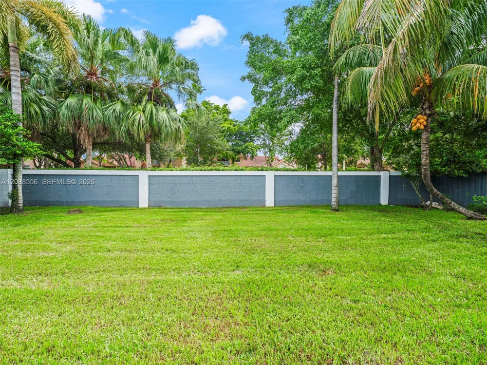 15822 SW 103rd Ln Miami, FL 33196