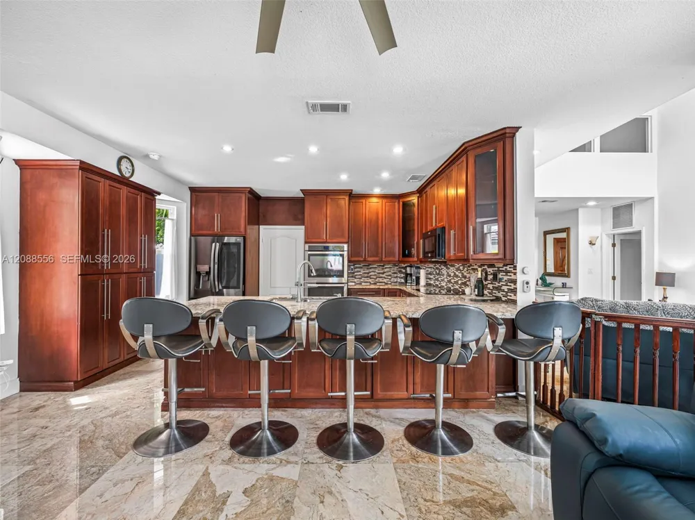 15822 SW 103rd Ln Miami, FL 33196
