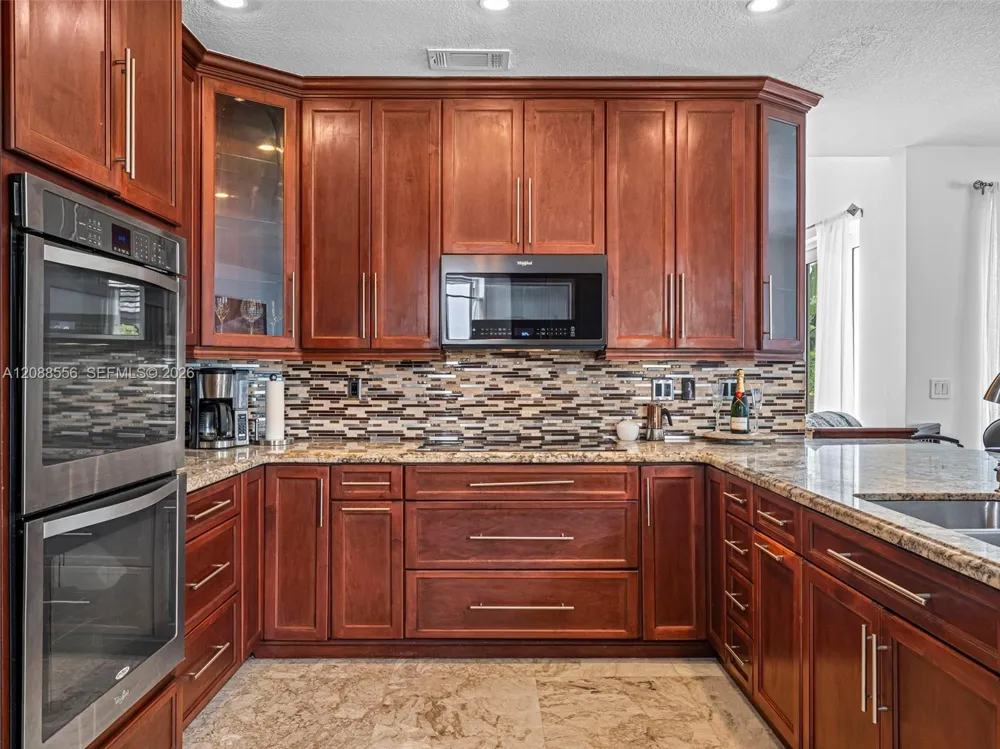 15822 SW 103rd Ln Miami, FL 33196
