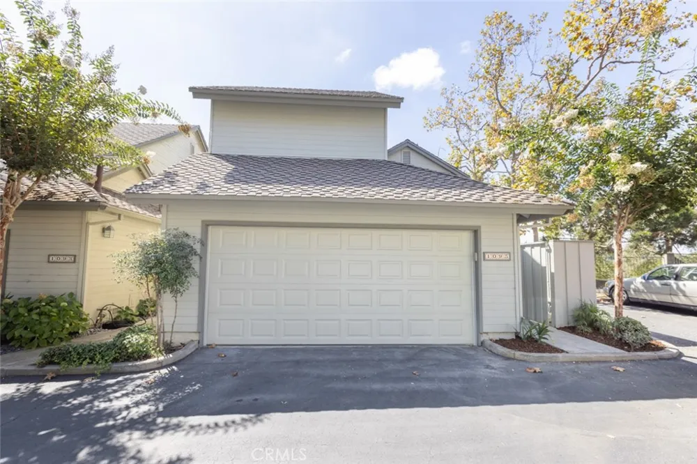 1095 Sea Terrace Costa Mesa, CA 92627