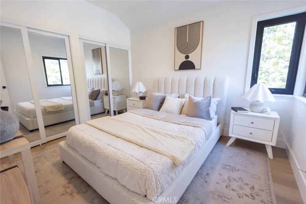 1095 Sea Terrace Costa Mesa, CA 92627