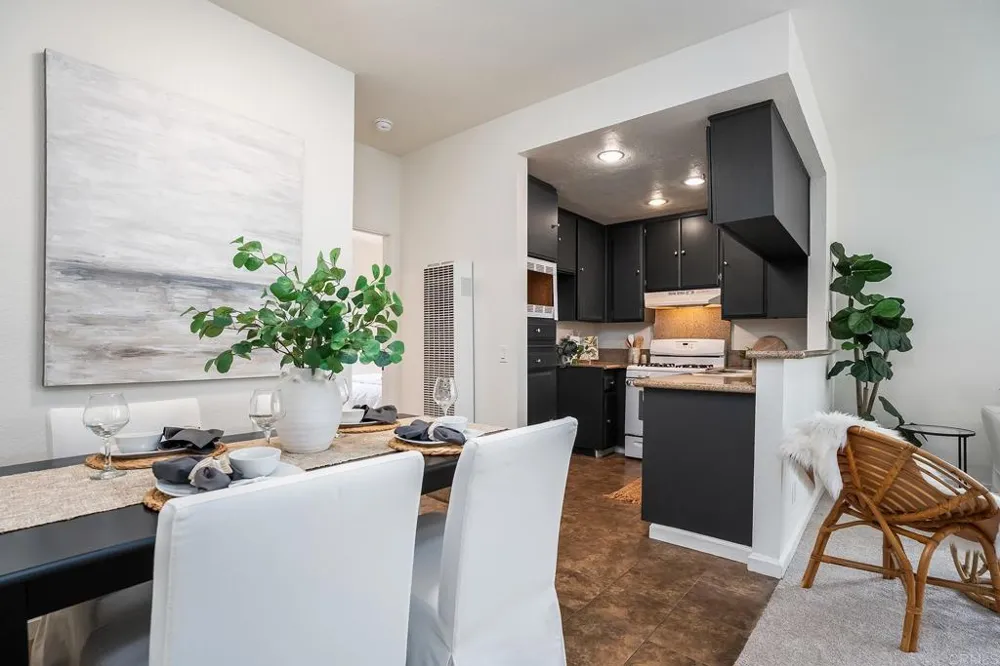 4338 Montalvo 3 San Diego, CA 92107