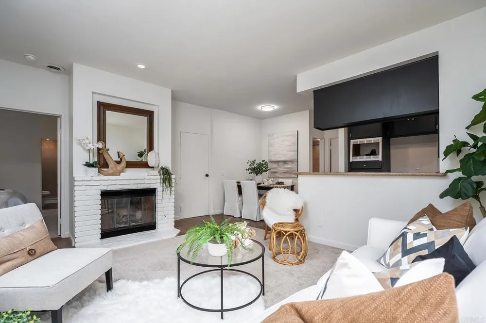 4338 Montalvo 3 San Diego, CA 92107