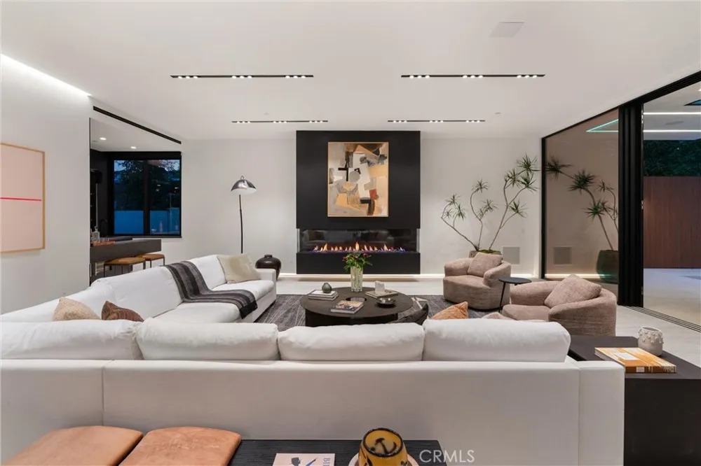 412 Saint Andrews Road Newport Beach, CA 92663