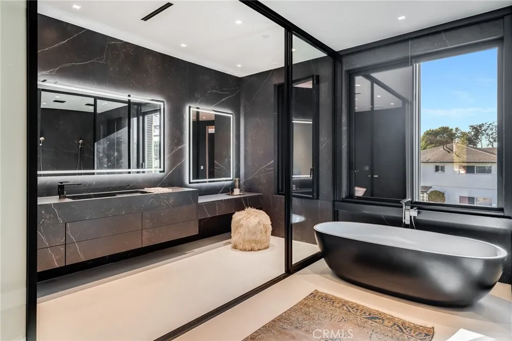 412 Saint Andrews Road Newport Beach, CA 92663
