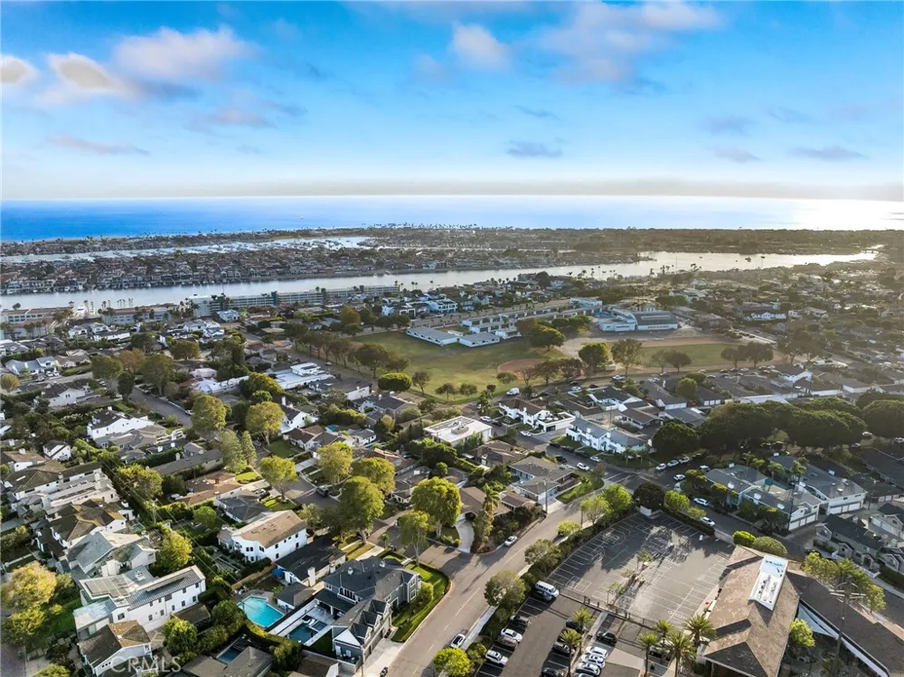 412 Saint Andrews Road Newport Beach, CA 92663