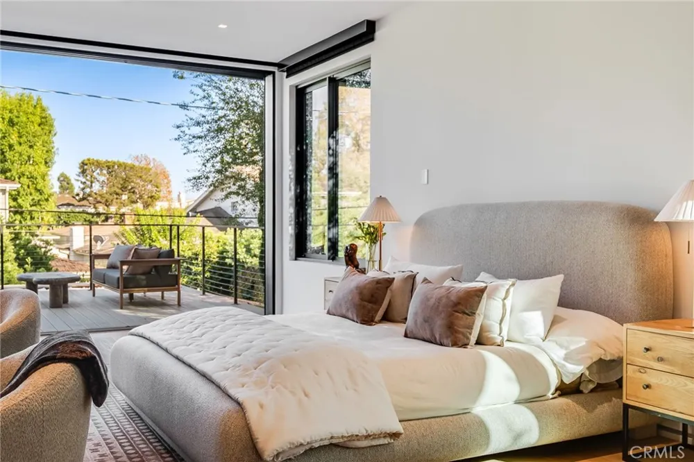 412 Saint Andrews Road Newport Beach, CA 92663