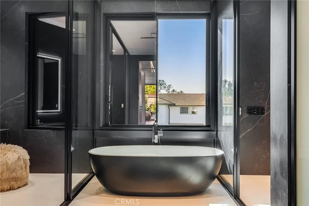 412 Saint Andrews Road Newport Beach, CA 92663