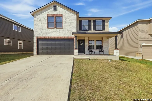 3739 Crimson Star San Antonio, TX 78261