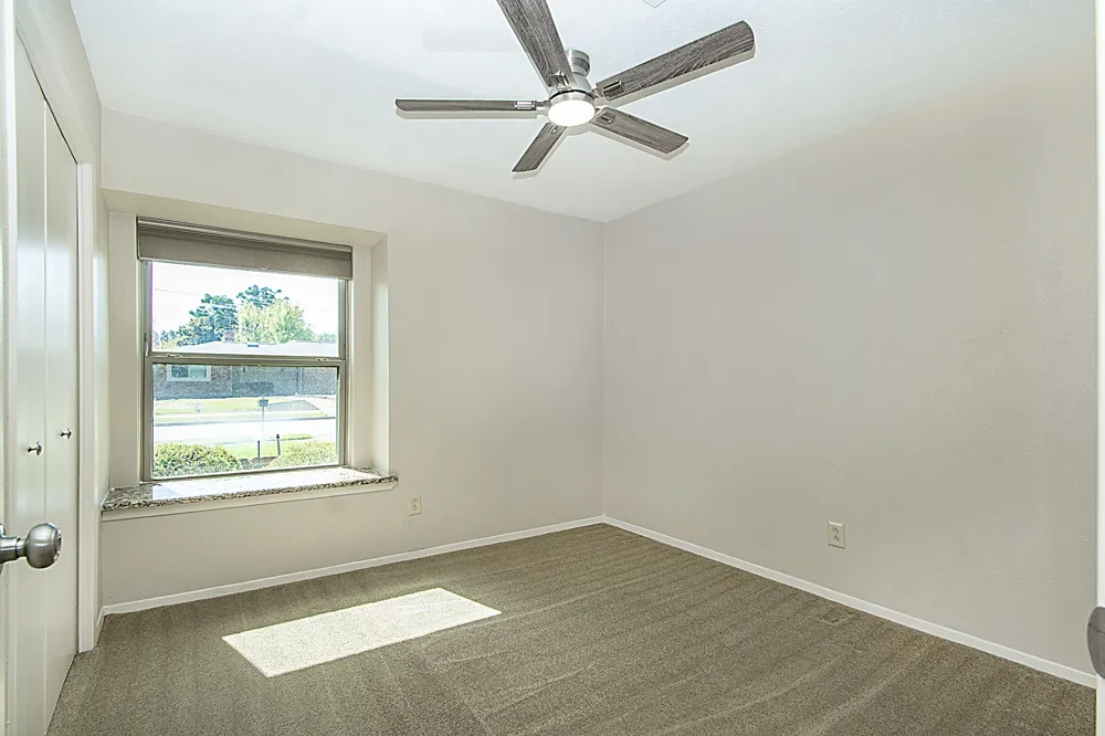 442 Valley Glen Drive Richardson, TX 75080