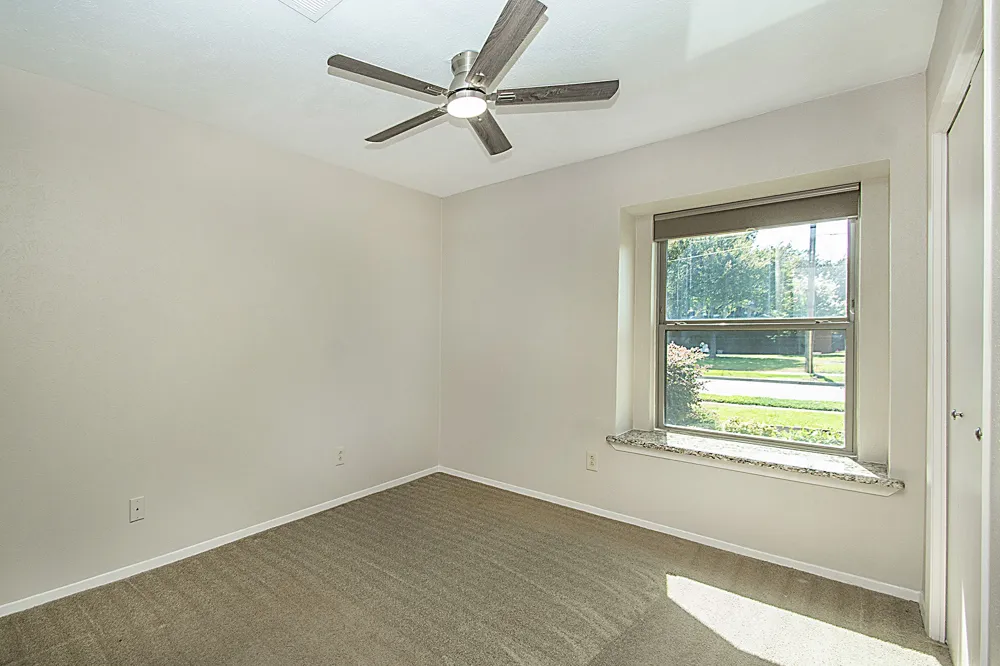 442 Valley Glen Drive Richardson, TX 75080