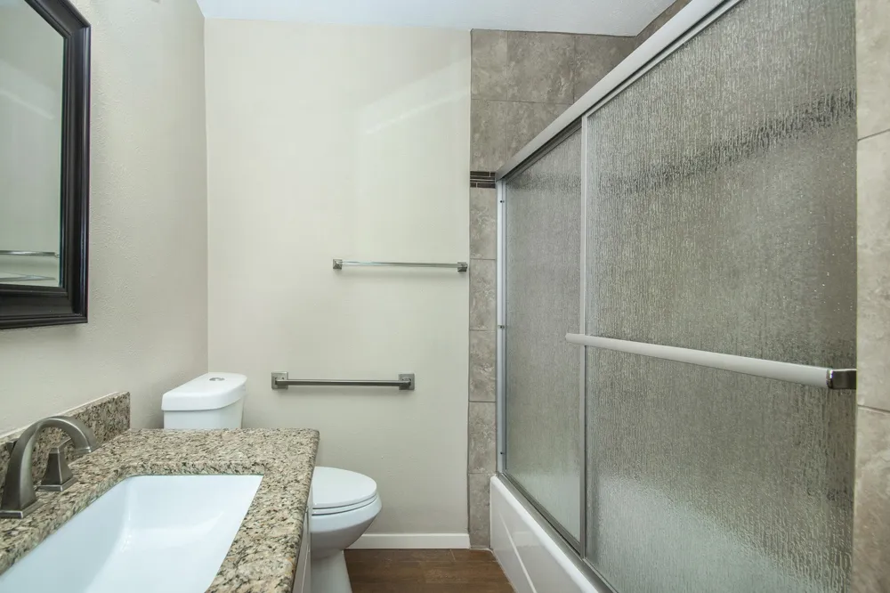 442 Valley Glen Drive Richardson, TX 75080