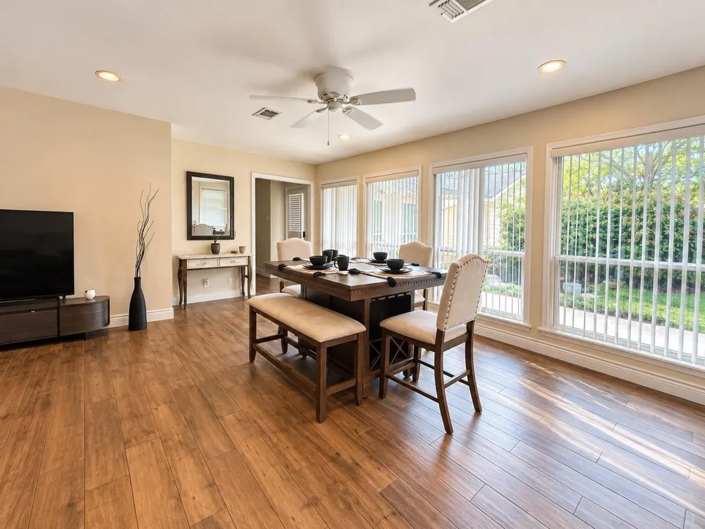5103 Darnell Street Houston, TX 77096