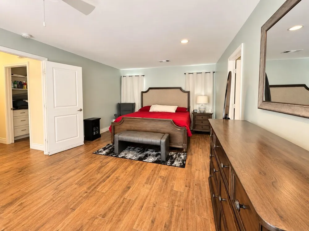 5103 Darnell Street Houston, TX 77096
