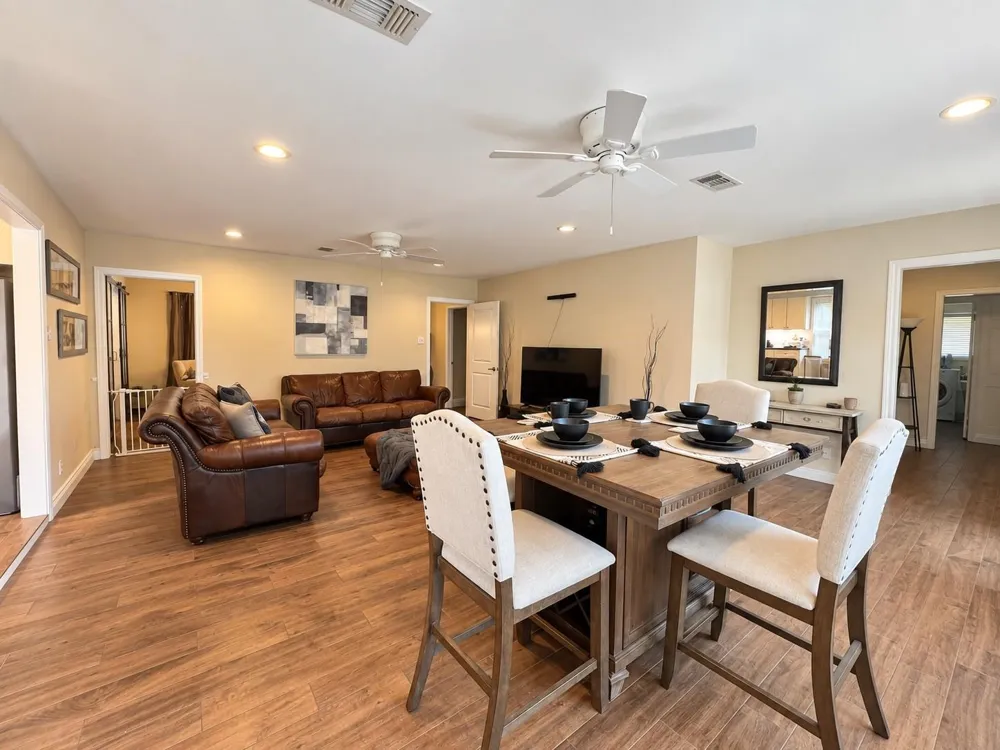 5103 Darnell Street Houston, TX 77096