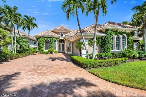 Mahogany Pointe Court