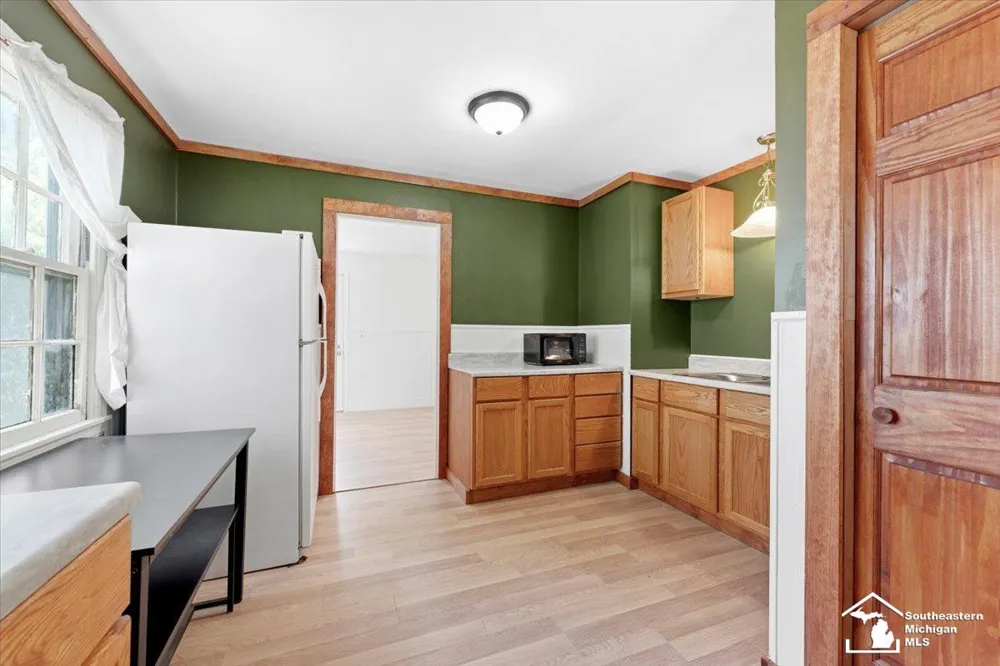 3245 Inman Street Ferndale City, MI 48220