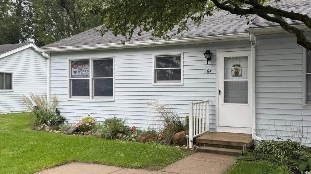 164 Irwin Street Brooklyn Village, MI 49230