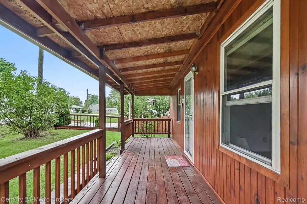3222 Comer Drive Genesee Charter Township, MI 48506