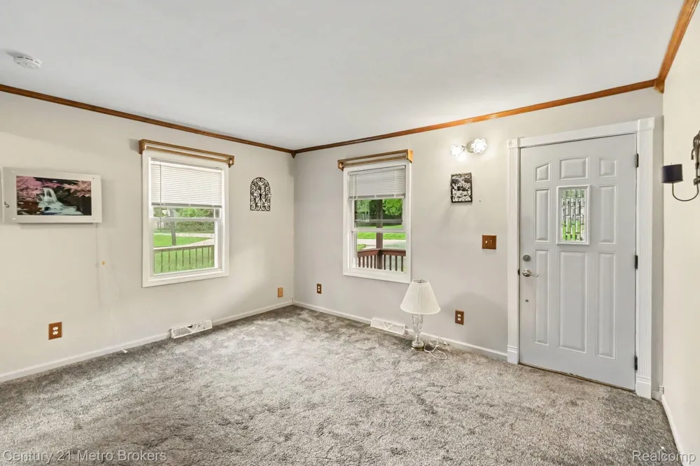 3222 Comer Drive Genesee Charter Township, MI 48506