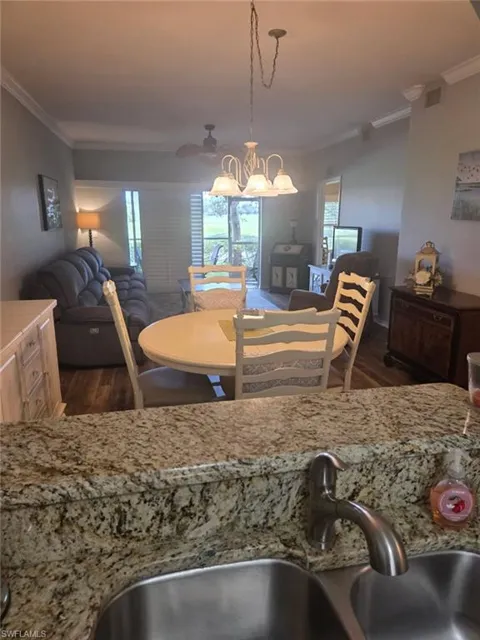 2280 Somerset Ridge Drive #102