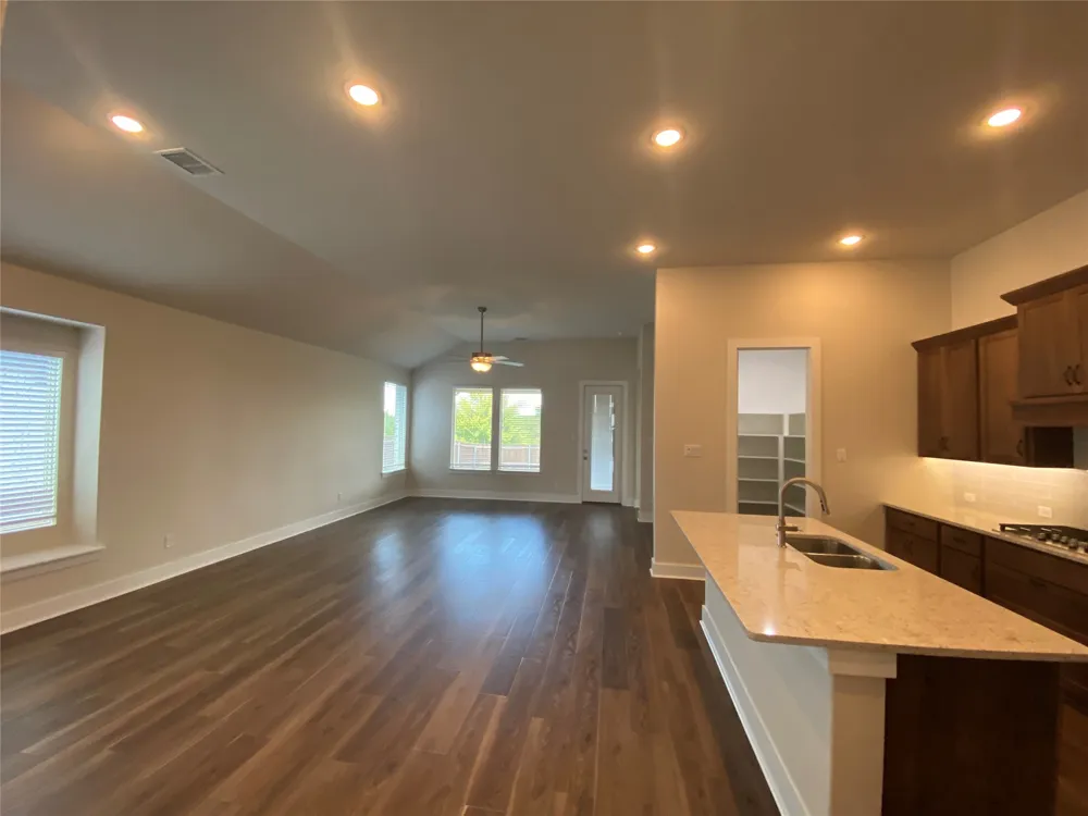 852 Reynolds Drive Fate, TX 75087