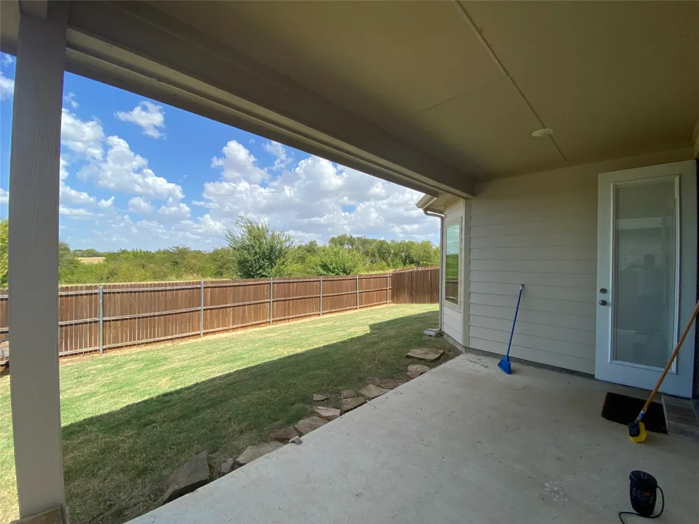 852 Reynolds Drive Fate, TX 75087
