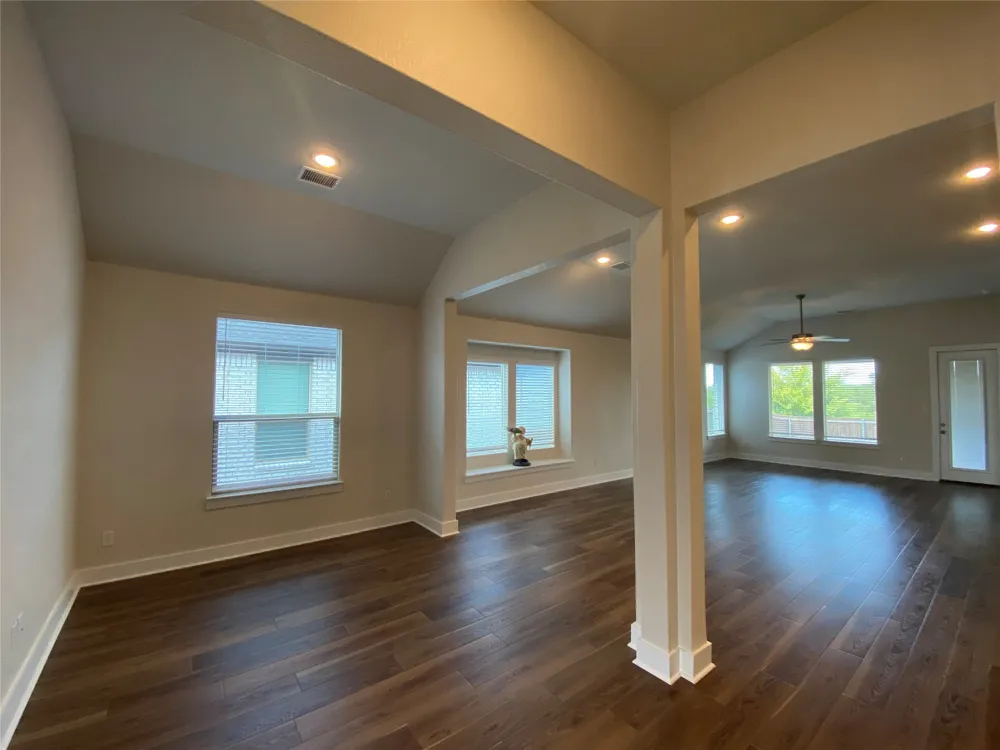 852 Reynolds Drive Fate, TX 75087
