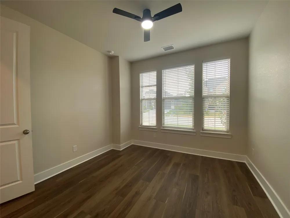 852 Reynolds Drive Fate, TX 75087