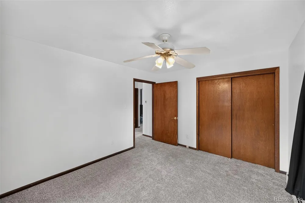 2124 S Fenton Street Denver, CO 80227