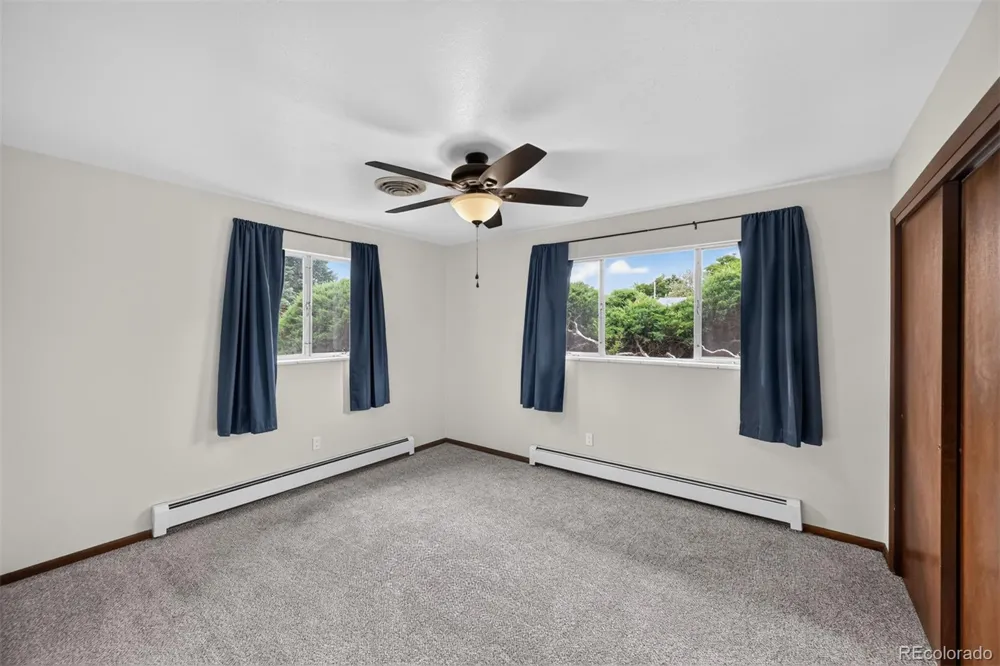 2124 S Fenton Street Denver, CO 80227