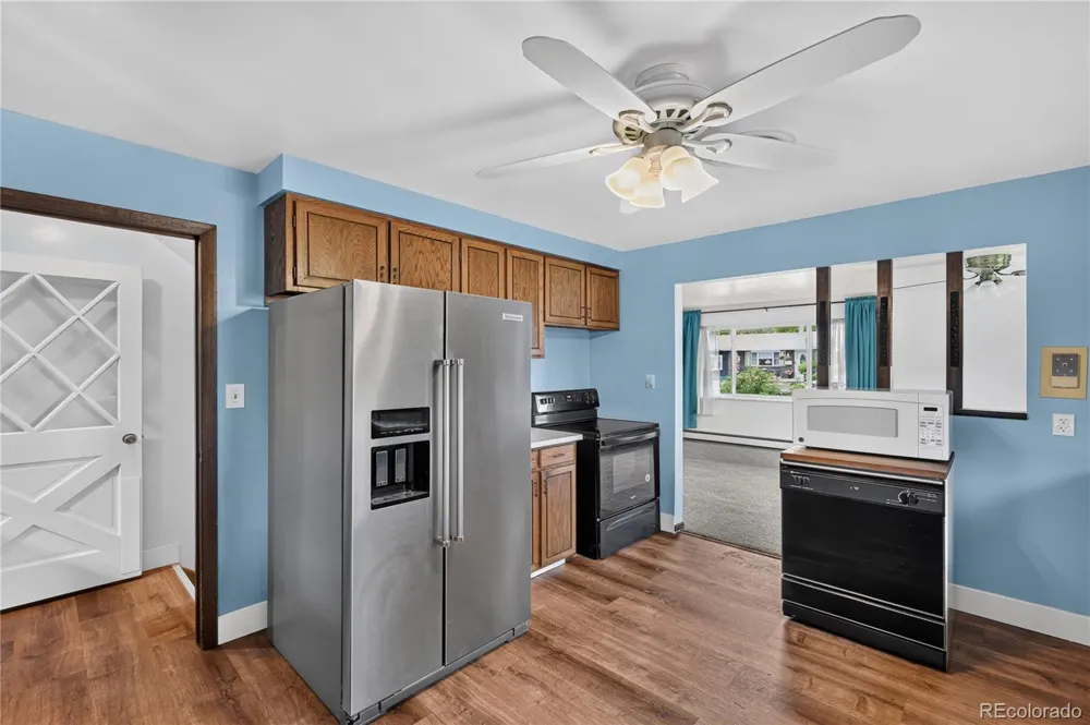 2124 S Fenton Street Denver, CO 80227